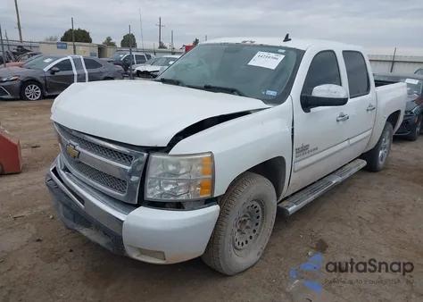 2011 Chevrolet Silverado 1500 Lt z USA, uszkodzony, nr VIN 3GCPCSE05BG372801